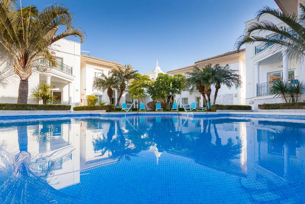 Pool, Marina Turquesa, Costa Del Sol