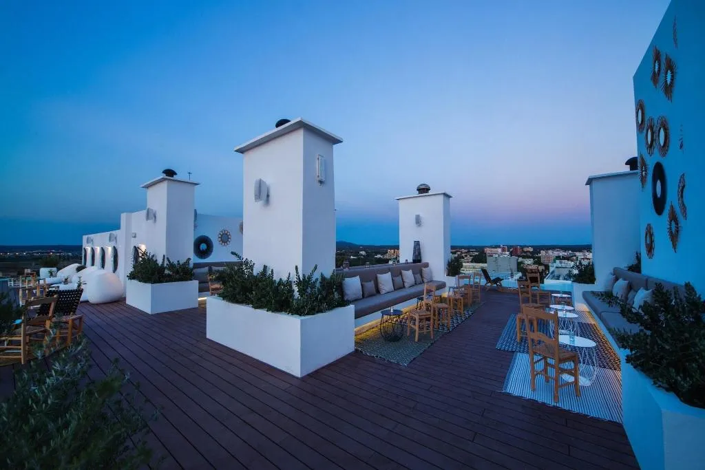 Terrace, HM Gran Fiesta, Majorca