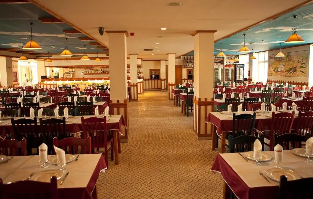 Restaurant, Hospedaria Frangaria, Algarve