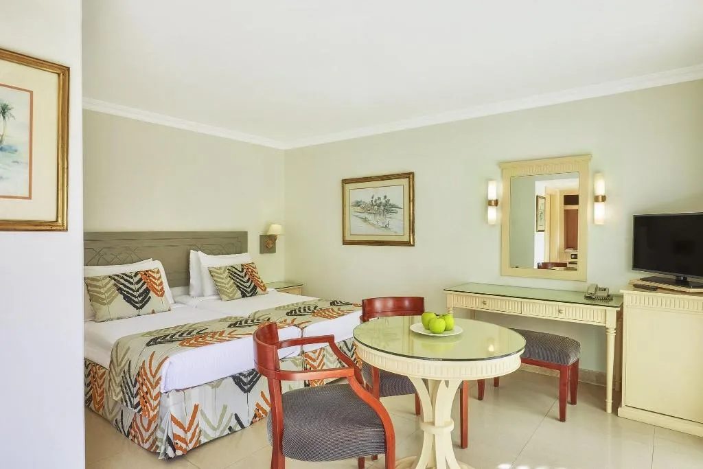TWIN CLASSIC GARDEN VIEW Room, Cairo Pyramids Hotel, Cairo