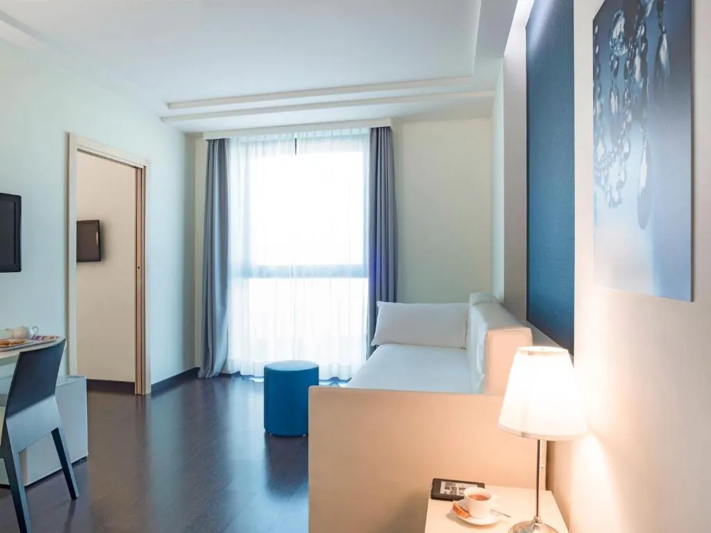 FAMILY ROOM TWO BEDS Room, An Hotel Milano Melegnano, Milan