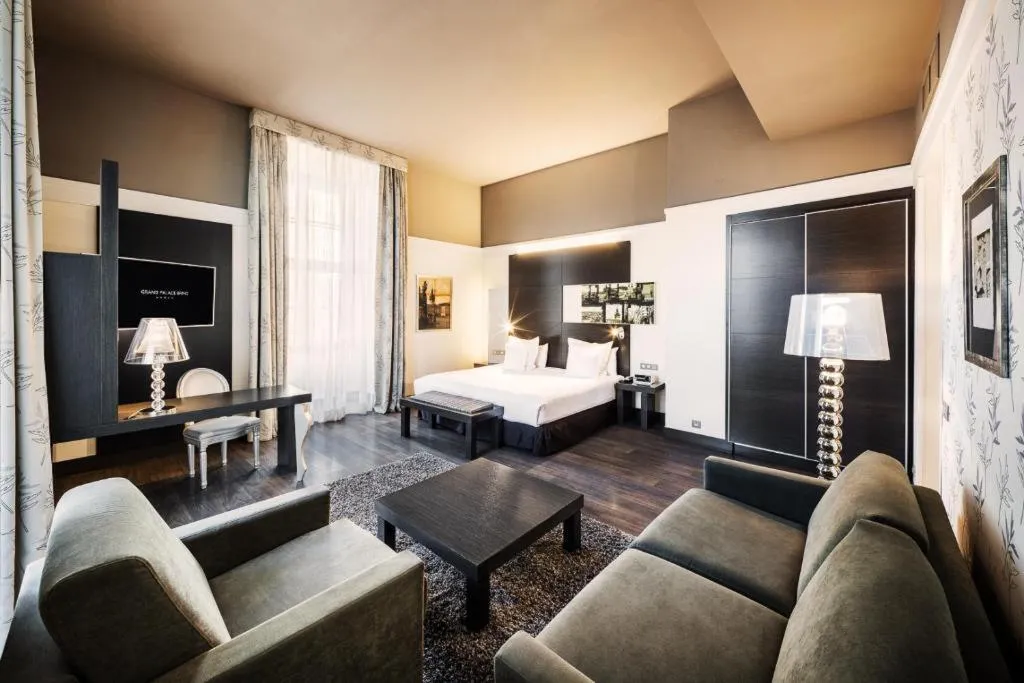 JUNIOR SUITE STANDARD Room, Grand Palace Brno, Prague