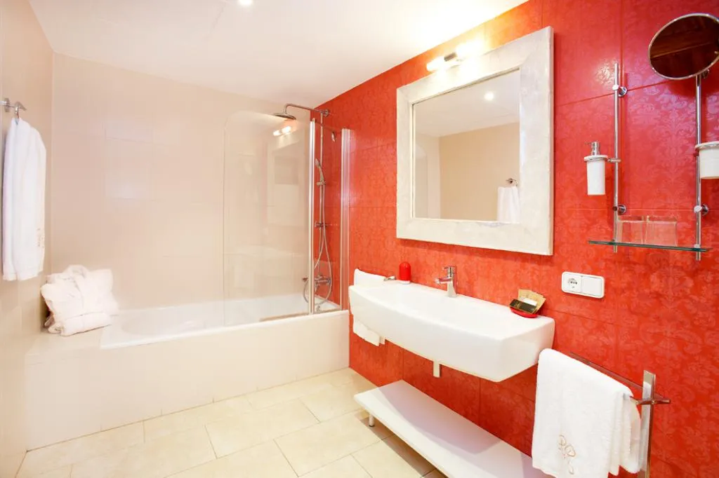 JUNIOR SUITE STANDARD Room, Puig de Ros d Alt, Majorca