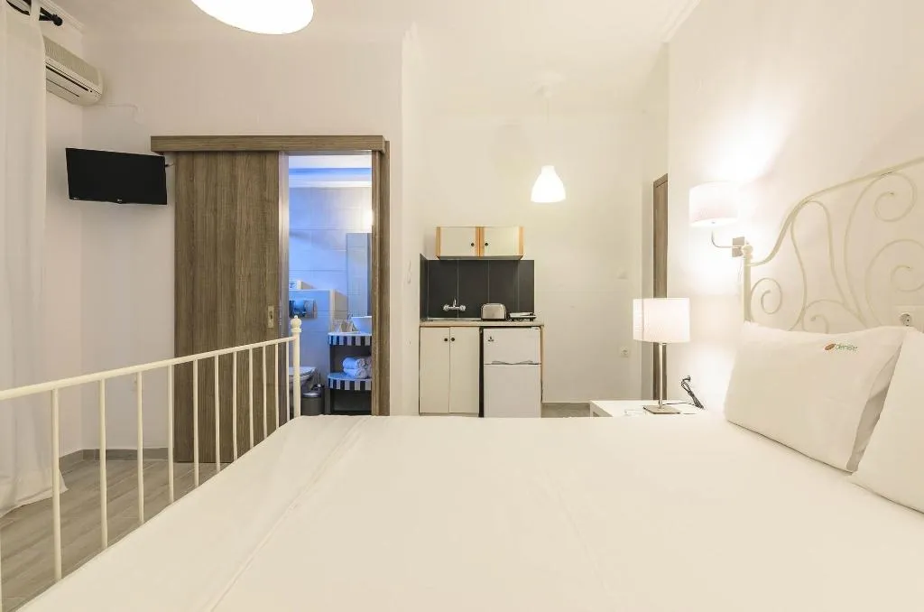 Room, Denise Studios & Apartments, Zante