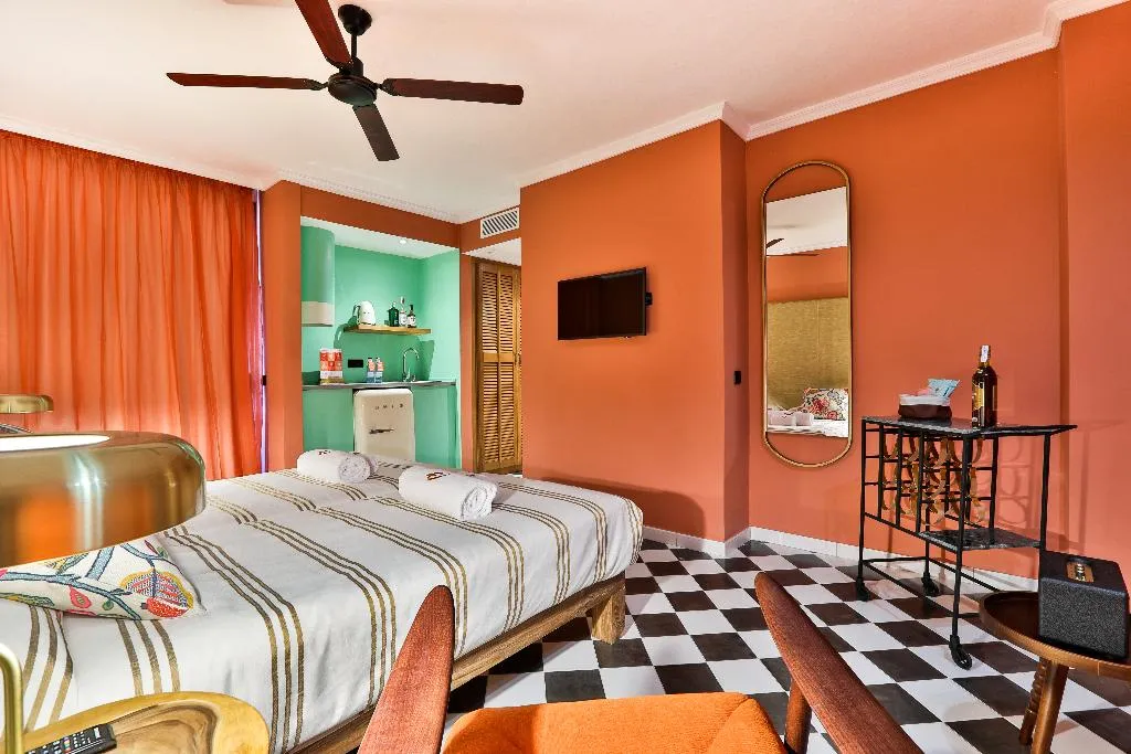 JUNIOR SUITE CAPACITY 2 Room, Cubanito Ibiza, Ibiza