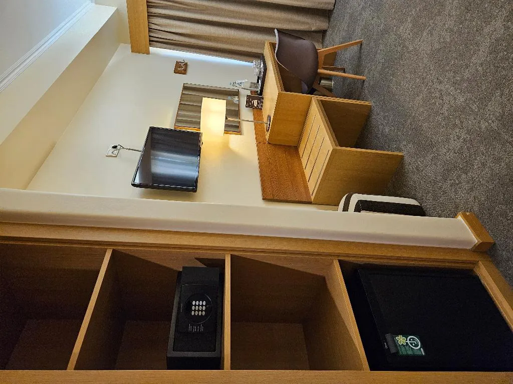 Double or Twin STANDARD Room, Hotel Principe Lisboa, Lisbon