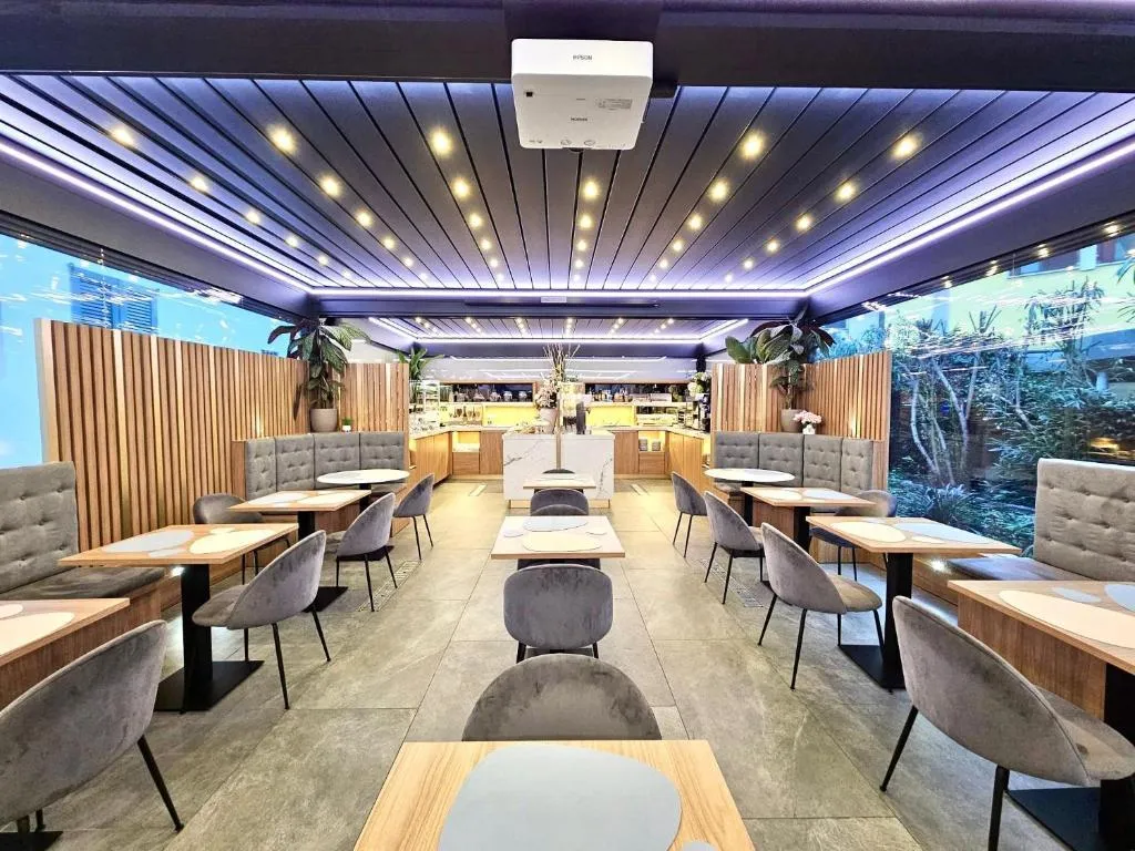 Restaurant, Canova, Milan