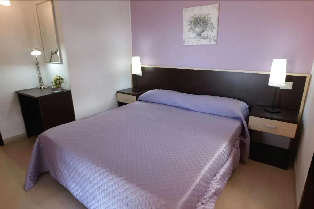 Room, Il Girasole Capo d'Orlando, Olbia