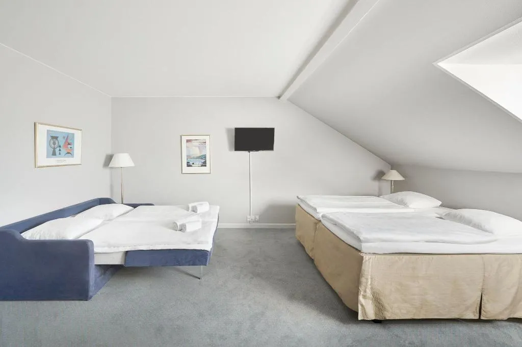 FAMILY ROOM QUEEN SIZE BED Room, Four Points Flex by Sheraton Prindsen Roskilde, Copenhagen