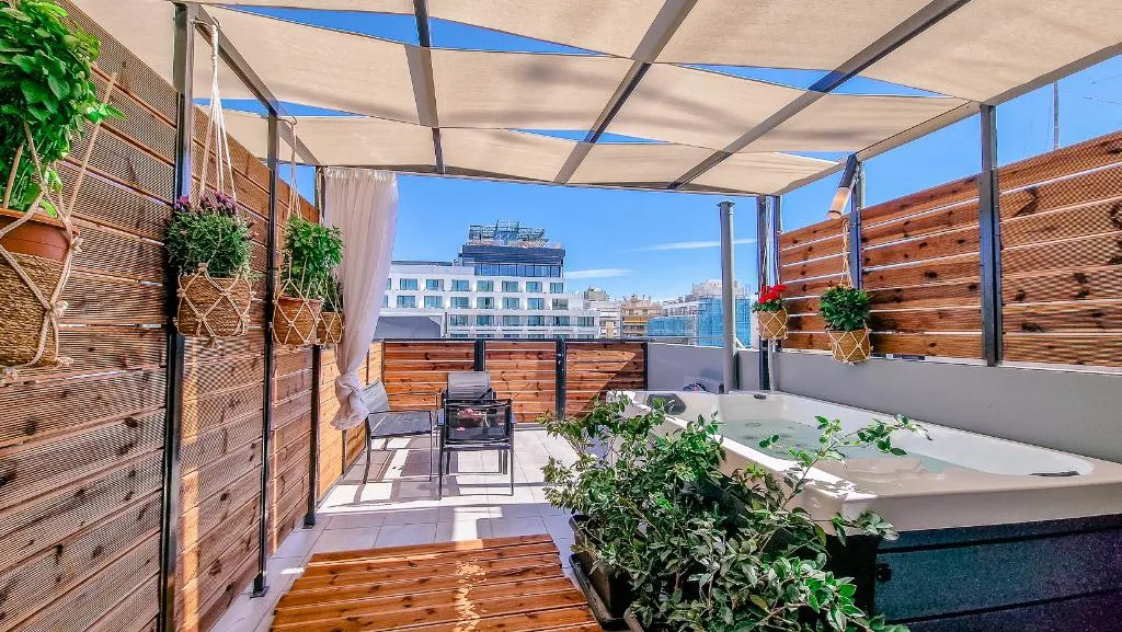 JUNIOR SUITE WITH JACUZZI Room, Athenian Montaza Hotel, Athens