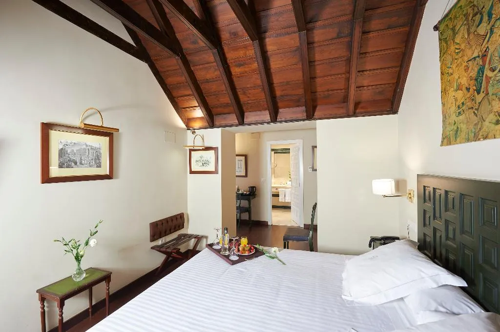 Double or Twin SUPERIOR Room, Las Casas de El Arenal, Seville