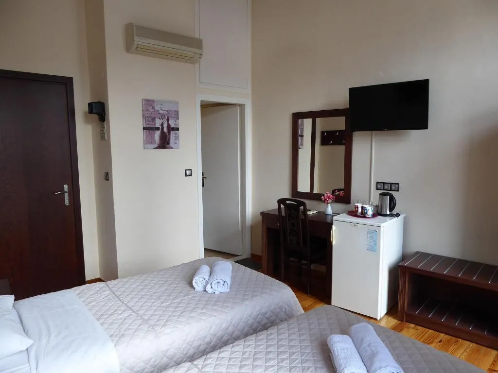 Room, Rent Rooms The Seafront, Crete
