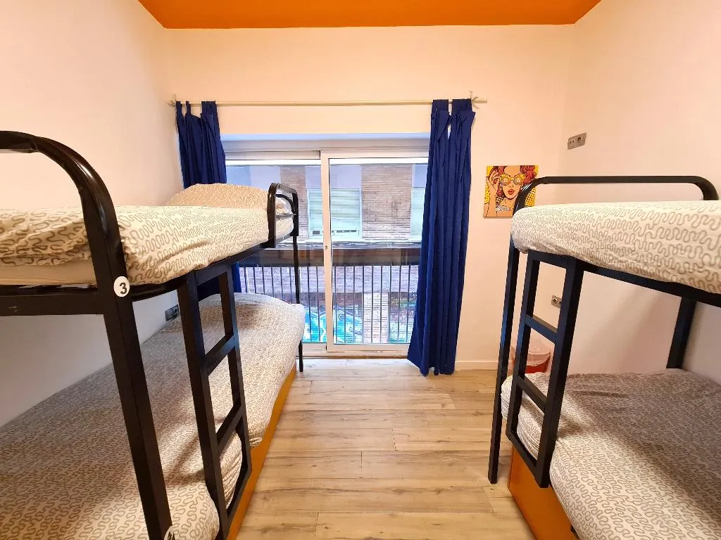 Bed in dormitory FEMALE ROOM Room, Arc House Gracia, Barcelona