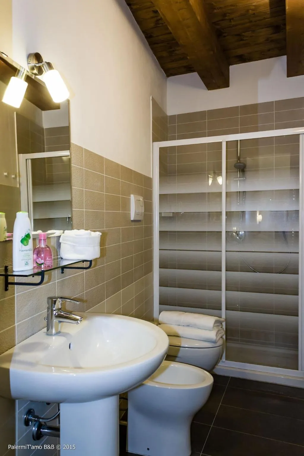 Room, PalermiT'amo, Palermo