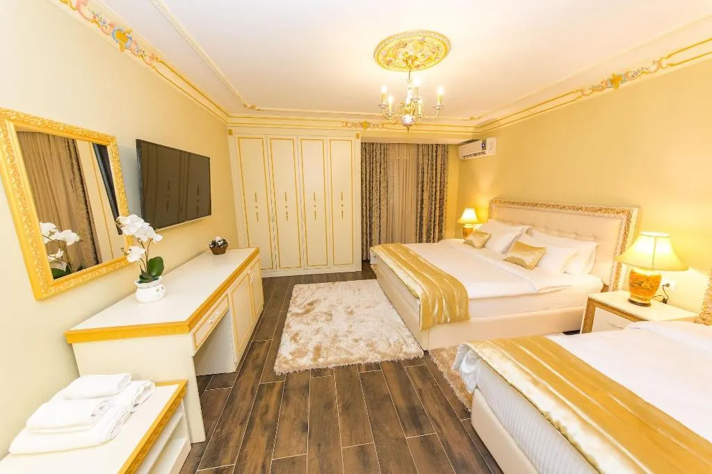 Room, Empire Hotel, Durres