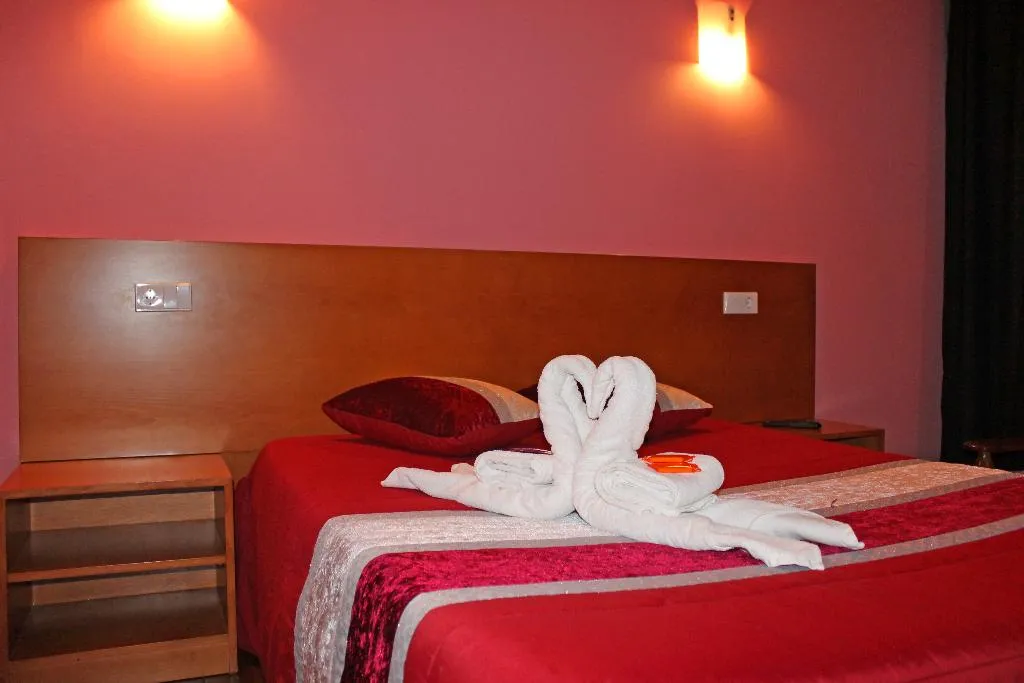 Room, Residencial Monte Carlo, Porto