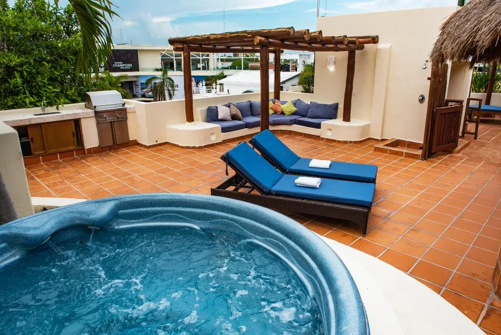 Terrace, Porto Playa Condo Hotel, Playa Del Carmen