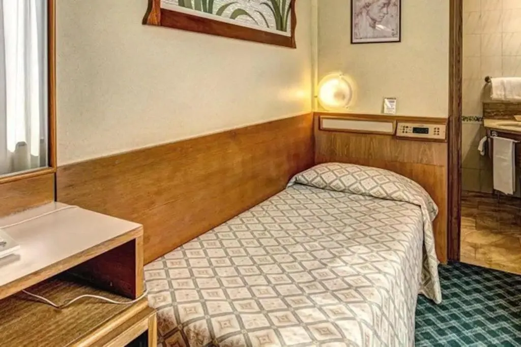 Room, Europa Signa, Florence