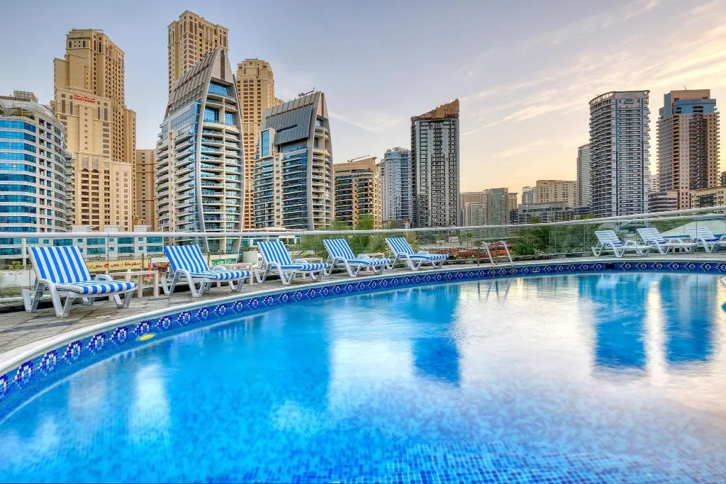 Pool, Pearl Marina Hotel Apartments, Dubai