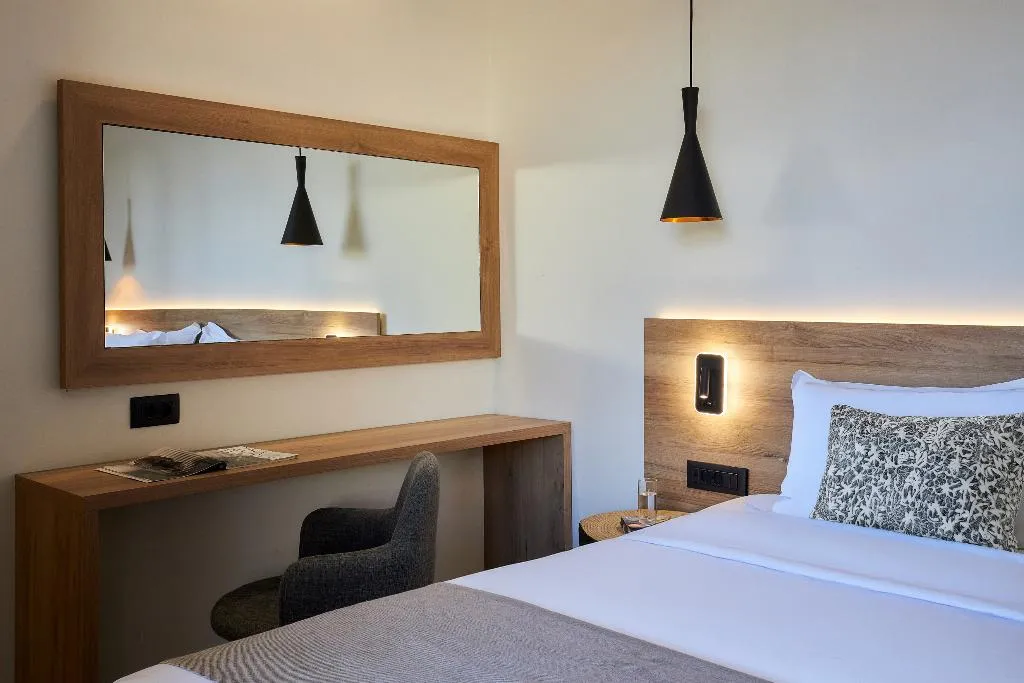 FAMILY ROOM TWO BEDROOMS Room, Dionisos Hotel, Crete