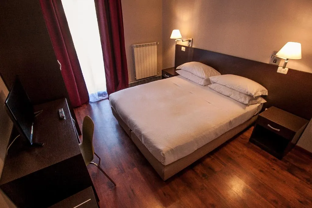 TRIPLE STANDARD Room, Hotel Di Porta Romana, Milan