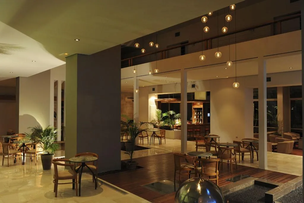 Lobby, King Saron Club Marmara, Athens