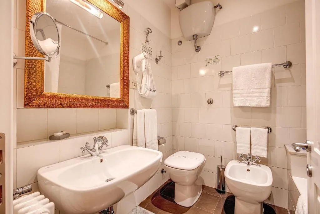 DOUBLE CLASSIC Room, Hotel Cortina Roma, Rome