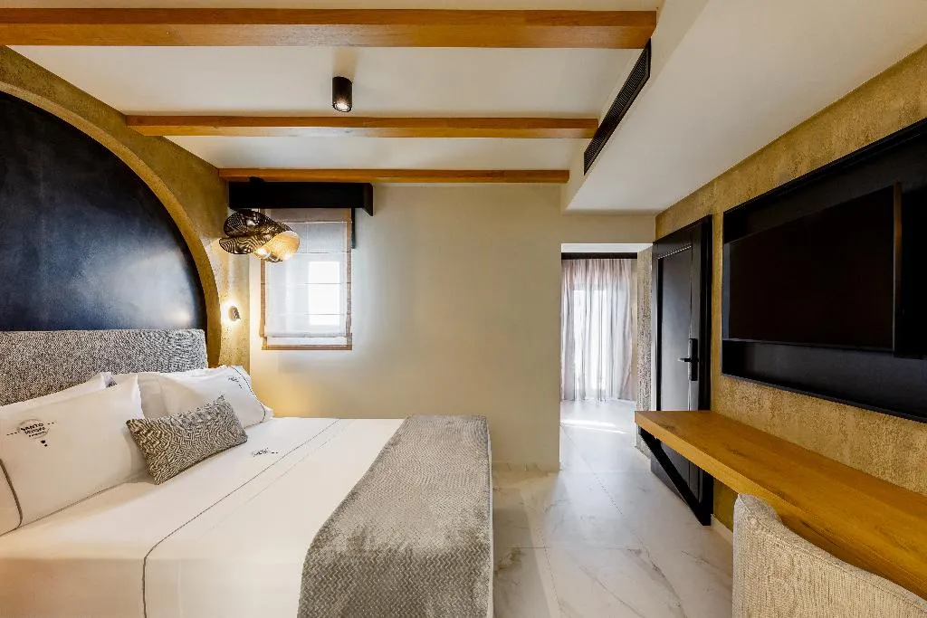 SUITE DELUXE Room, Santo Mangata Boutique Hotel & Spa, Santorini