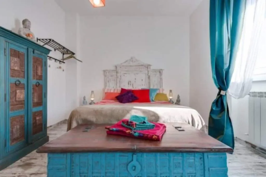 Room, Letto E Latte, Naples