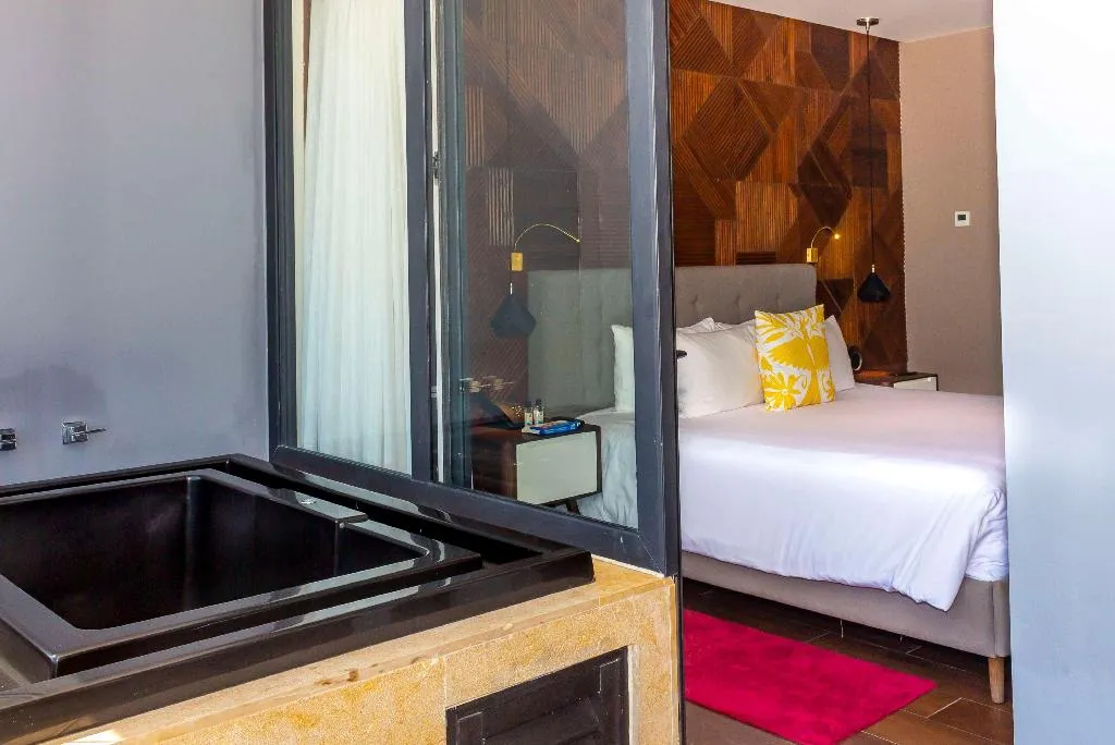 SUITE PARTIAL OCEAN VIEW TWO BEDROOMS Room, The Fives Downtown Hotel, Curio by Hilton, Playa Del Carmen