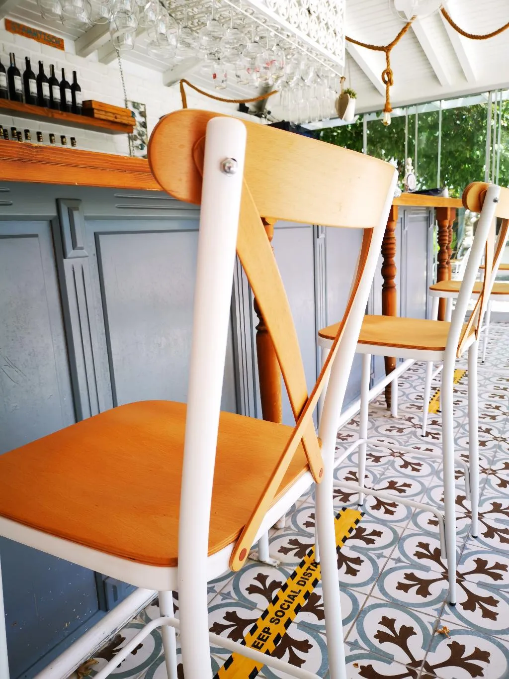 Bar, Basar, Dalaman