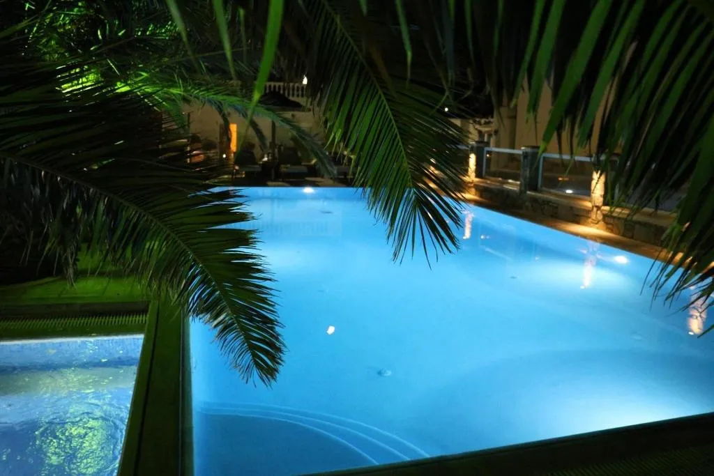 Pool, Petinaros, Mykonos