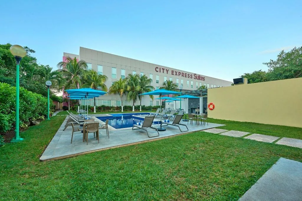 Sports and Entertainment, City Suites Playa del Carmen, Playa Del Carmen