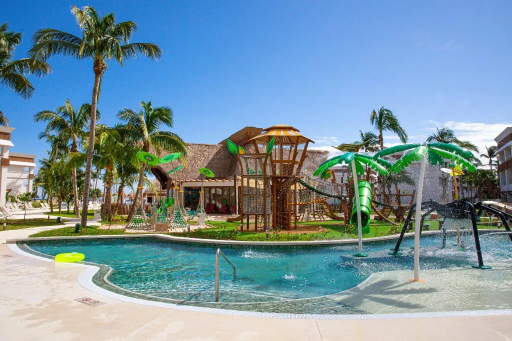 Sports and Entertainment, Bahía Príncipe Explore Tulum, Cancun Area