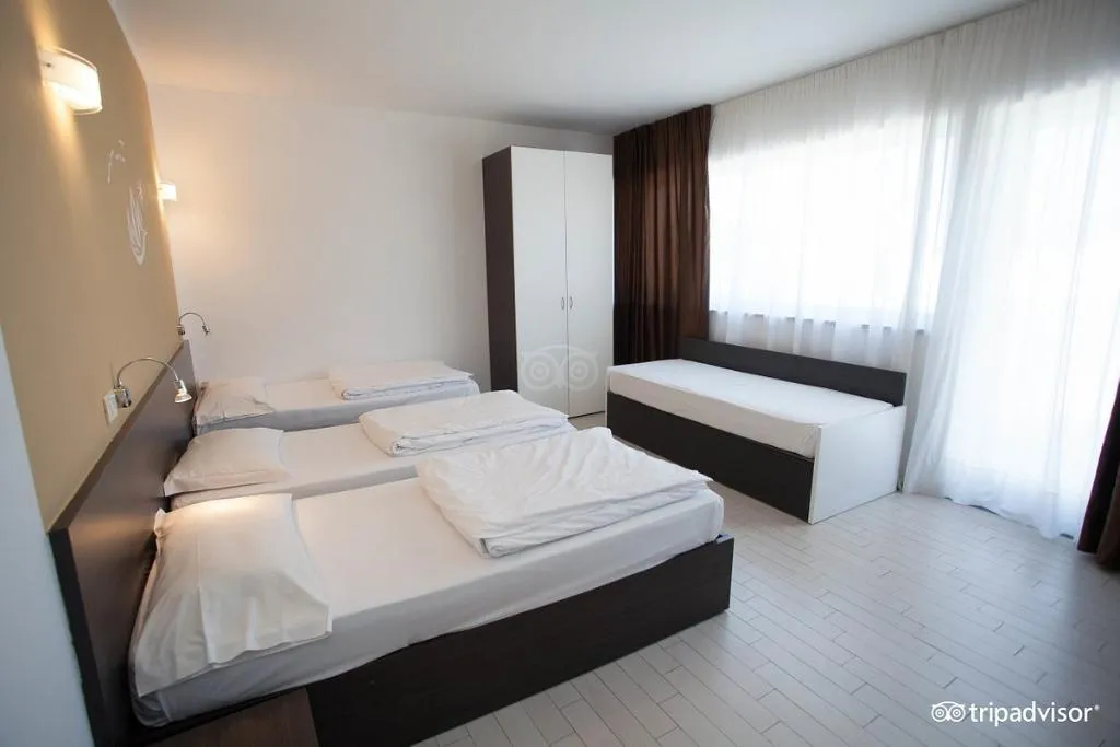 Room, Ca' del Moro, Venice