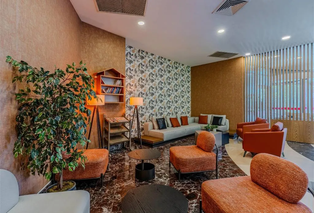 Lobby, Ramada Plaza by Wyndham Izmir, Izmir