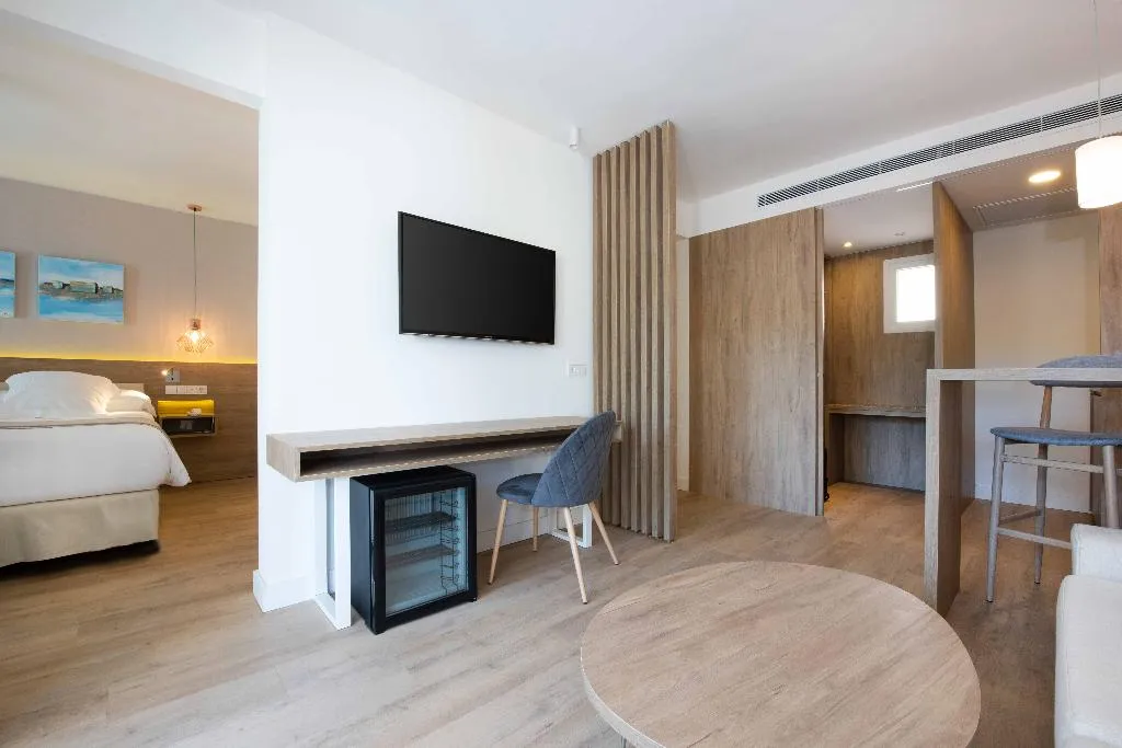 JUNIOR SUITE CAPACITY 2 Room, Valentin Somni Hotel and Suites, Majorca