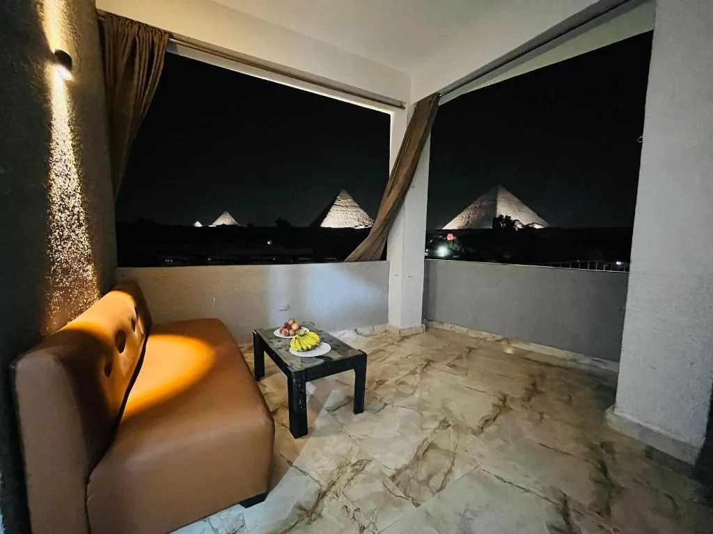 Room, Capital Of Pyramids Hotel, Cairo