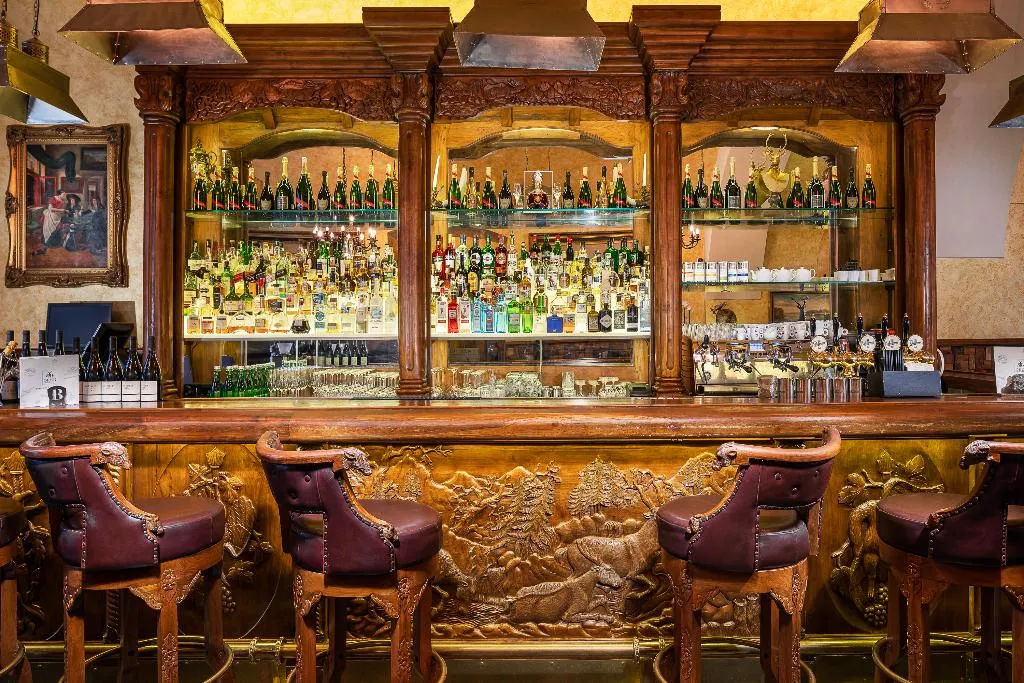 Bar, Iron Gate Hotel & Suites Prague by BHG, Prague