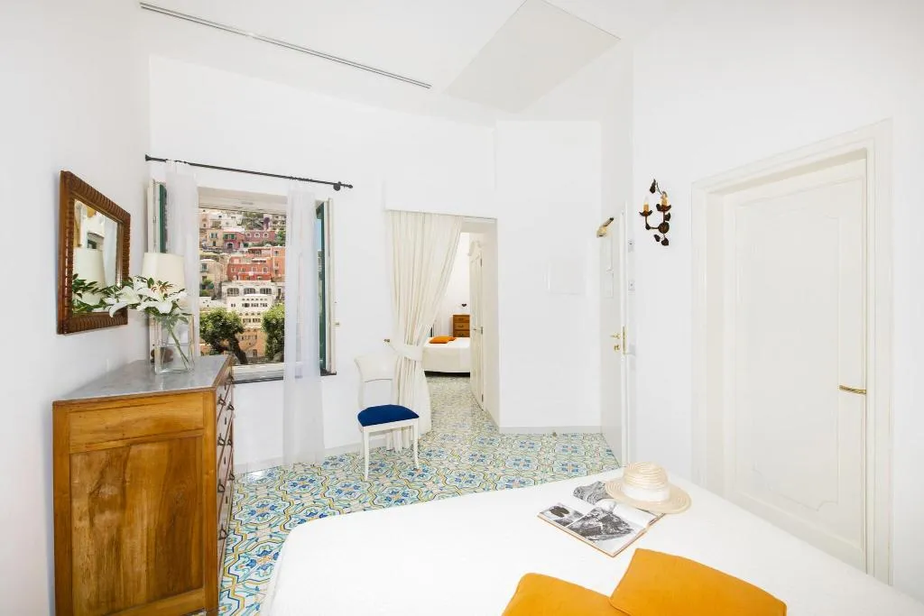 FAMILY ROOM TWO KING BEDS Room, Savoia, Naples