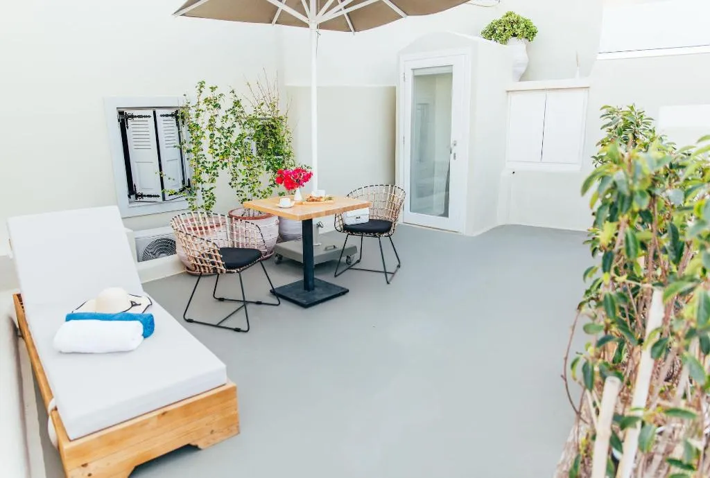 Room, Edem Luxury Hotel, Santorini