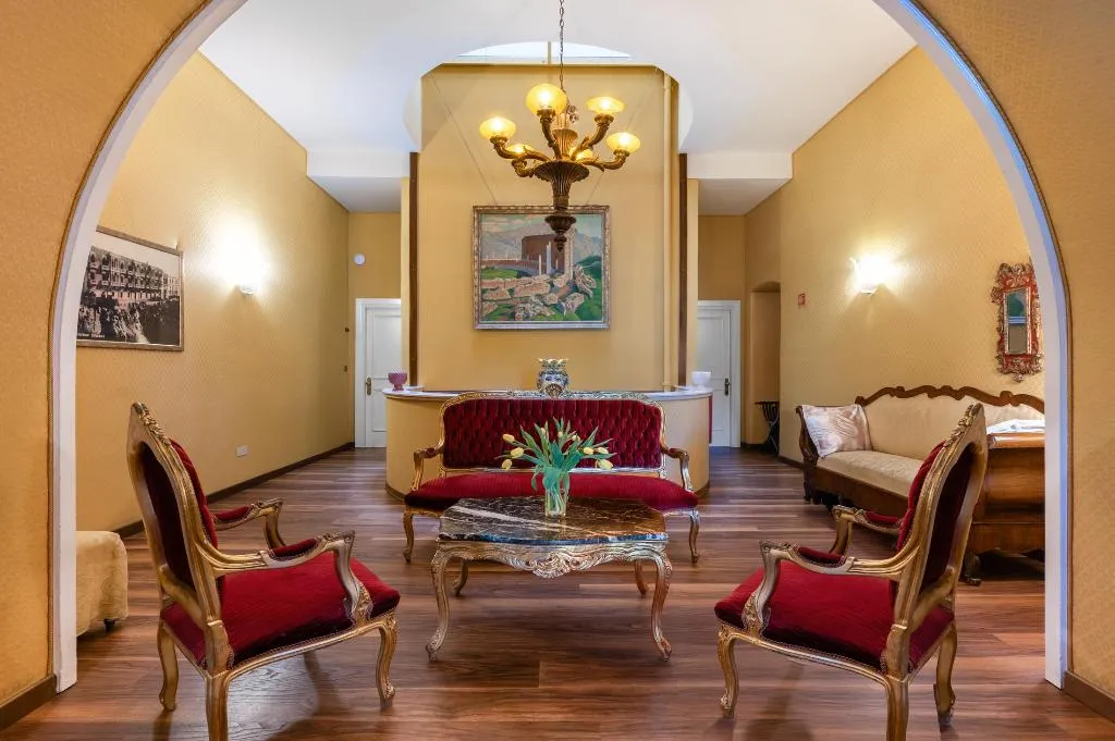 Lobby, Excelsior Palace, Taormina