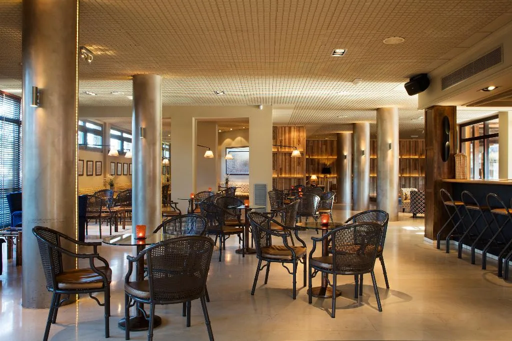 Bar, Luna Club Hotel Yoga & Spa, Costa Brava