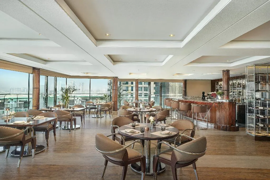 Restaurant, Hilton Dubai Jumeirah, Dubai