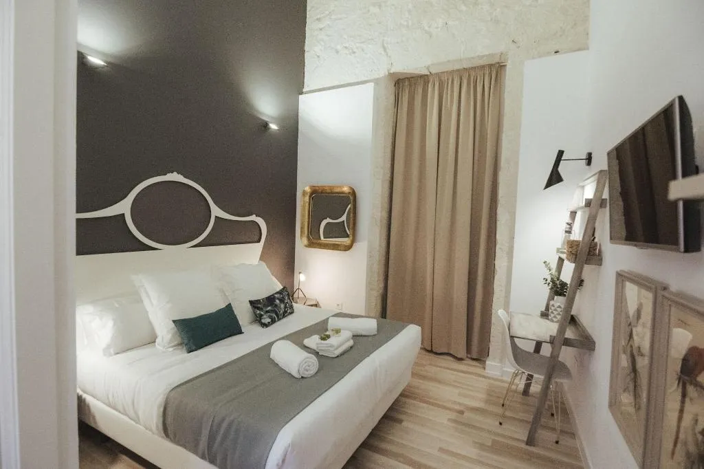 Room, Hotel Boutique Alicante Palacete S.Xvii - Adults O, Costa Blanca