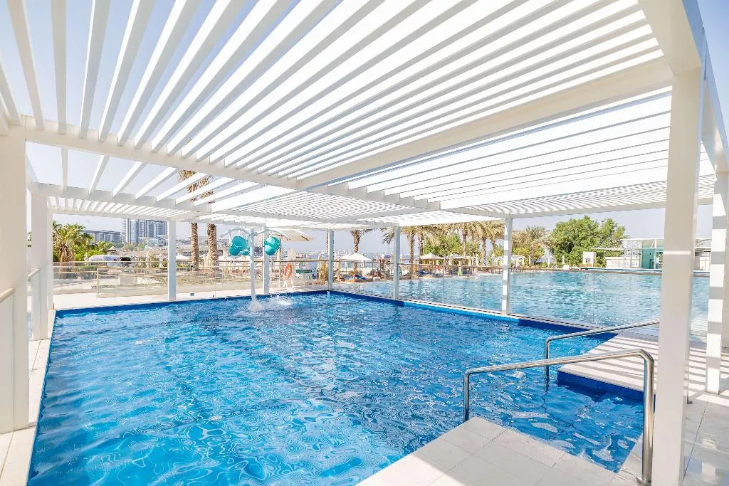 Pool, DoubleTree by Hilton Dubai, Jumeirah Beach, Dubai
