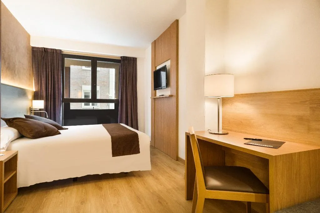 DOUBLE SINGLE USE STANDARD Room, Acta Azul, Barcelona