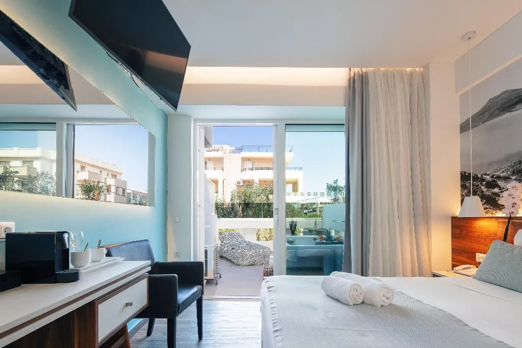 JUNIOR SUITE WITH JACUZZI Room, Atrium Ambiance Hotel, Crete