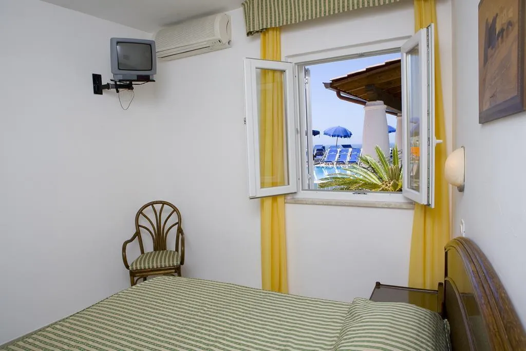 DOUBLE STANDARD Room, Tramonto d'Oro Terme, Naples