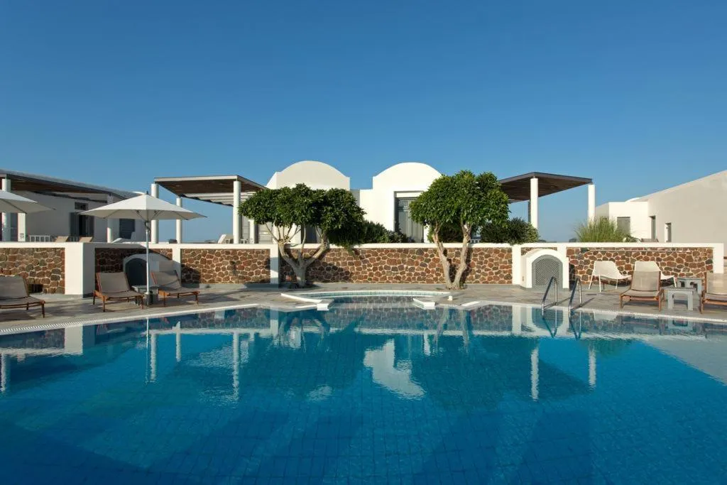Pool, Xenones Filotera, Santorini